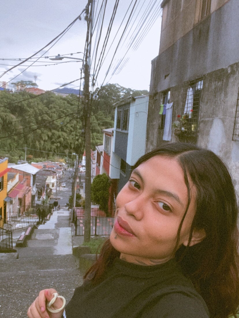 onaircams.com lunita_5 livesex profile in homeless-from-the-philippines cams