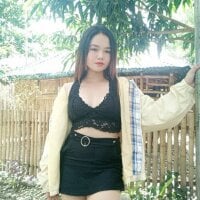 Sugarbaby__18's Offline Chat Room