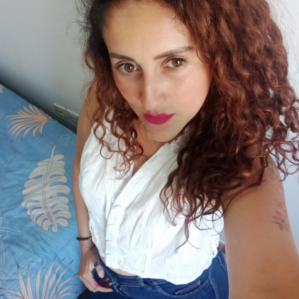 onaircams.com sany_gomez livesex profile in thin cams