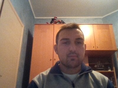 Alexfala99 Male Young Naked Cam