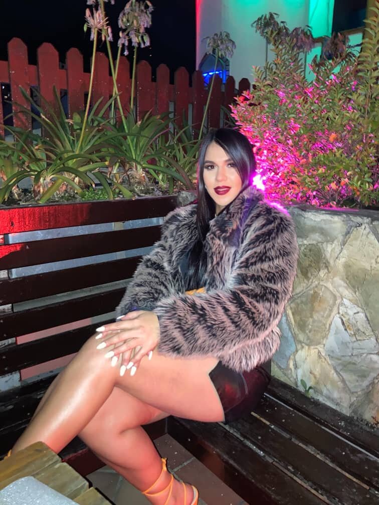 Laila_Sweet__