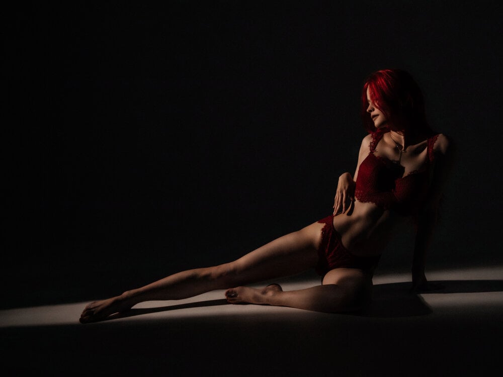 Rina_Red_