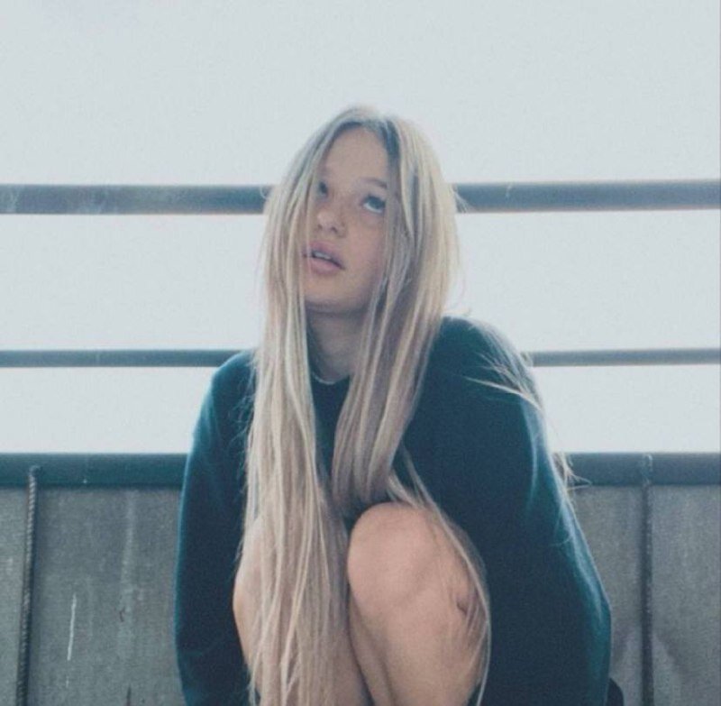 mini_bunny_mini's Offline XXX Chat