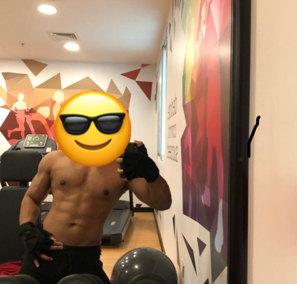 sexhinter's Offline XXX Chat