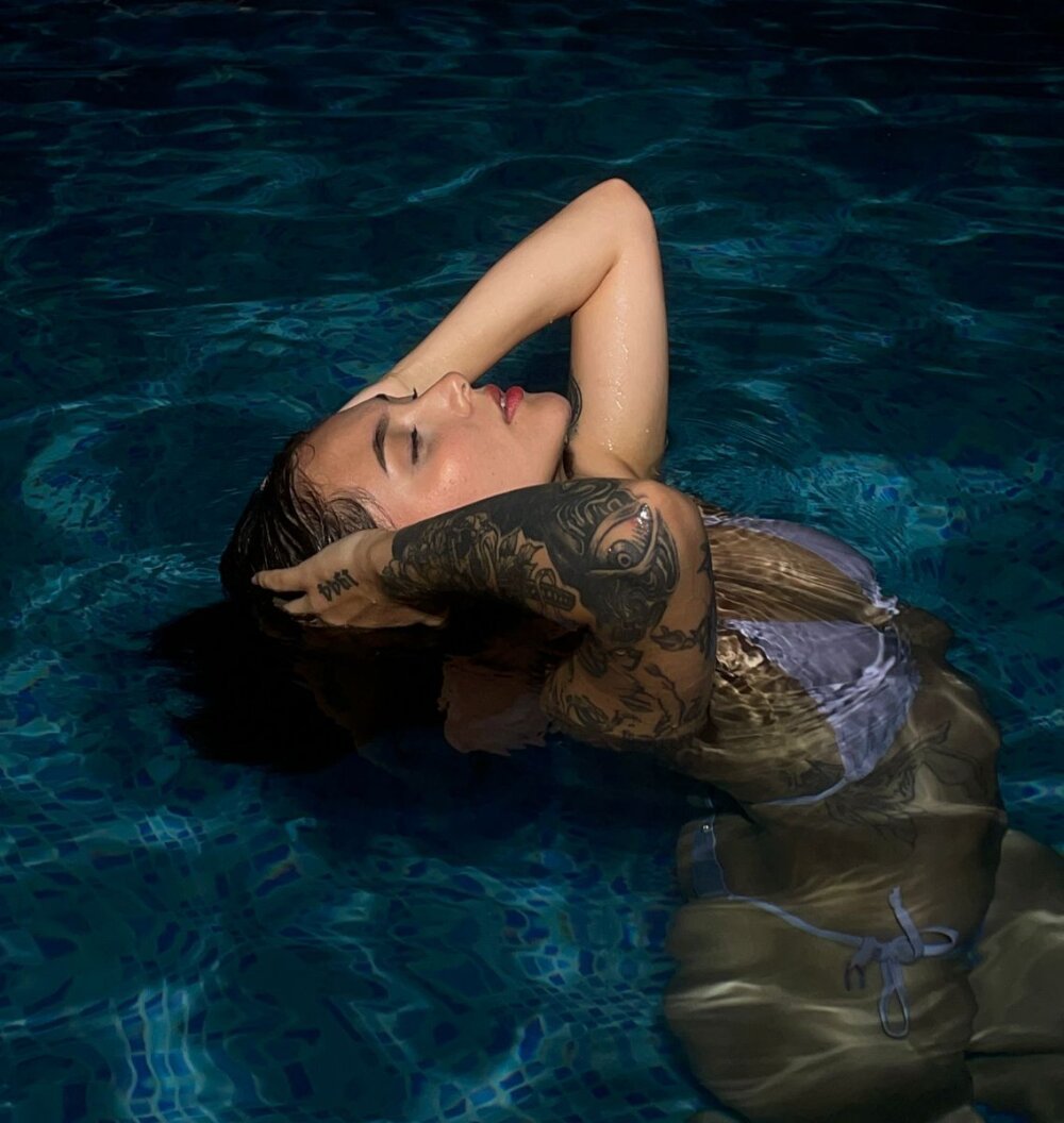 sara_queen99