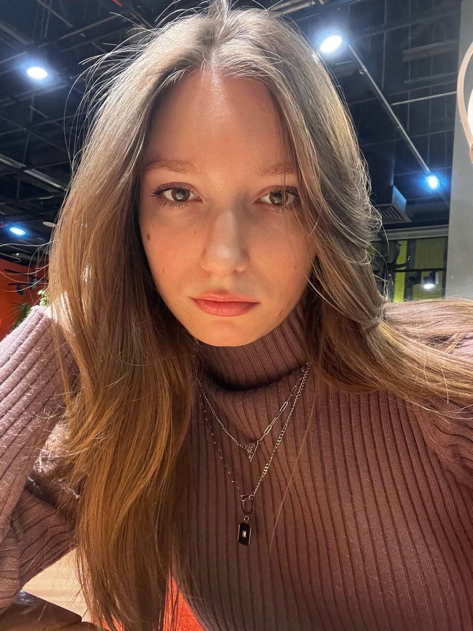 Mone_Cherry