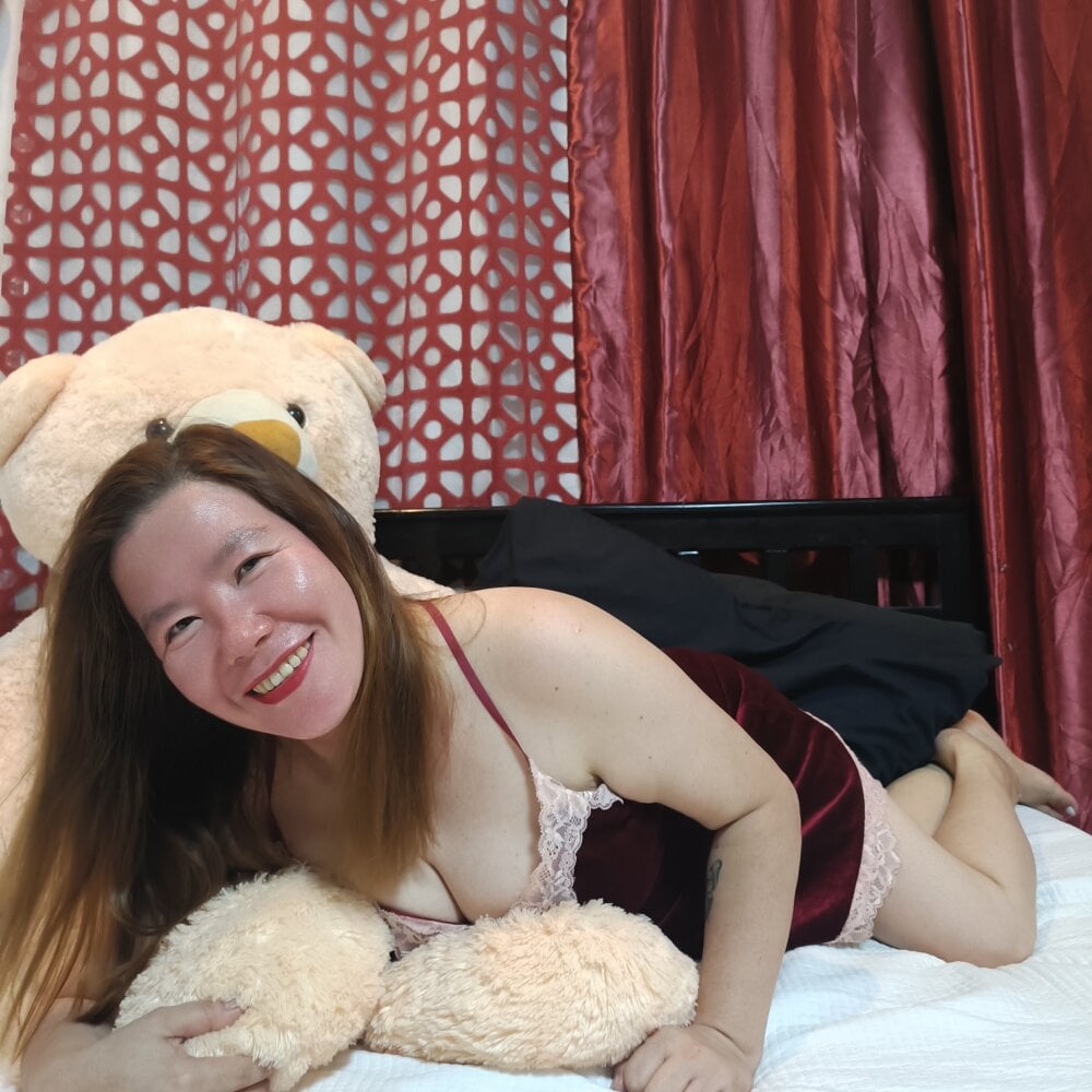VerySexyCeline