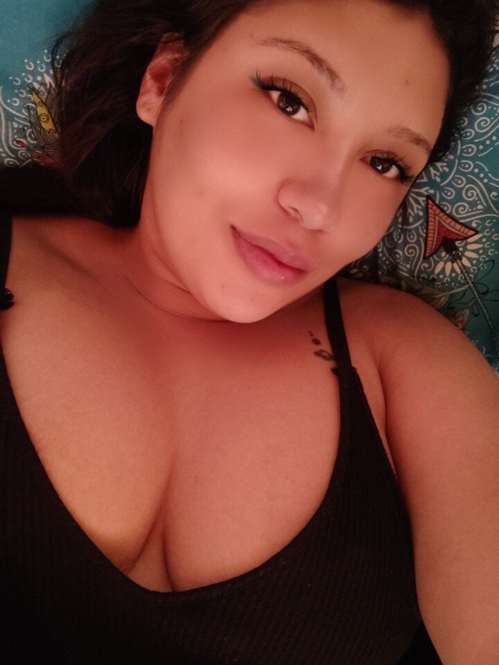 Live sex webcam photo for mikaela08_98 #289642665