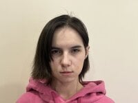 CaandyPop's Offline Chat Room