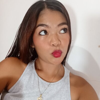 Sexyhotjove on StripChat