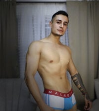Andrew_bigboy's webcam live show