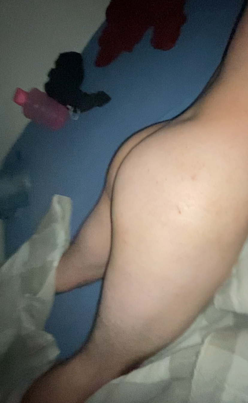 cdzinha011 from stripchat