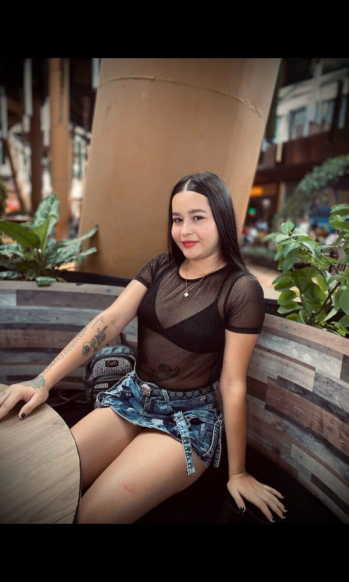 bestlivesexchat.com sofia_palvin livesex profile in usa-around-the-world cams
