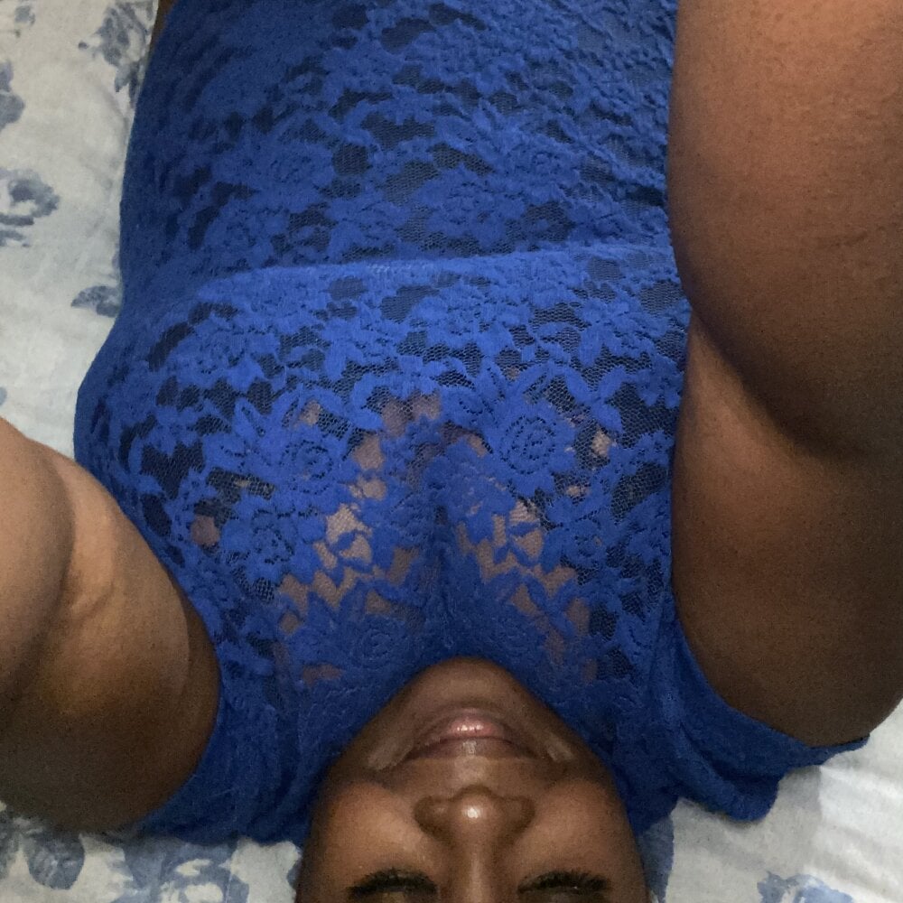 WetLipps12 profile