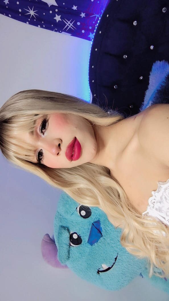 LisaSweet18