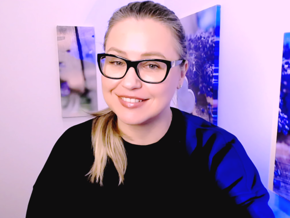 badgirlwebcam.com milisbrey_ livesex profile in your-heart-is-my-best-location cams