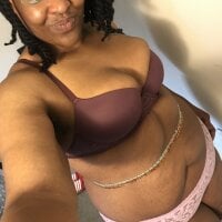 NairobiBambu's Offline Chat Room