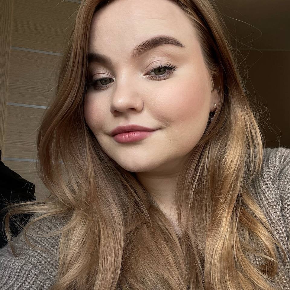 LynetBown profile