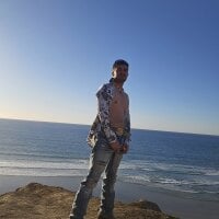 MLLZMANU10's webcam live show