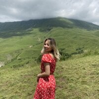 CherylPamella's Offline Chat Room