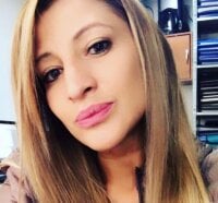 Tayra_Pradit's webcam live show