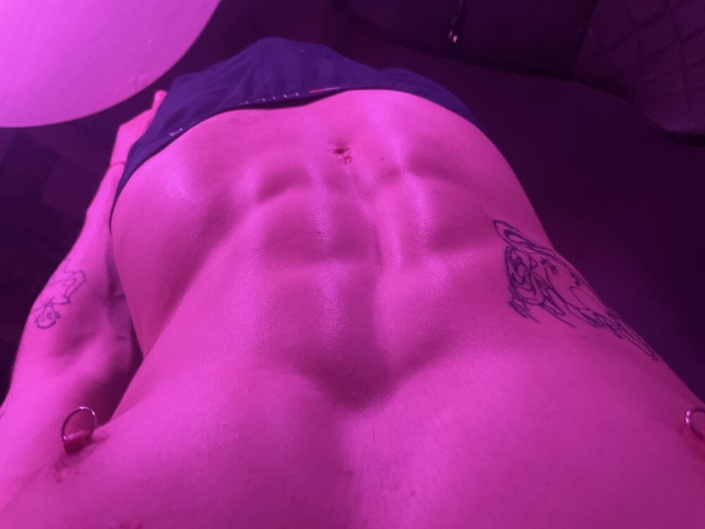 adamaas profile
