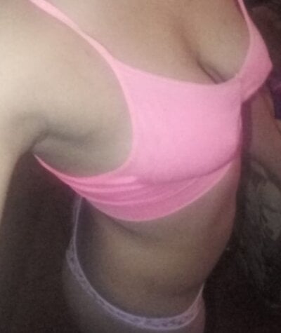 Scarlethy Couple Stripteaseebony Adult Cam