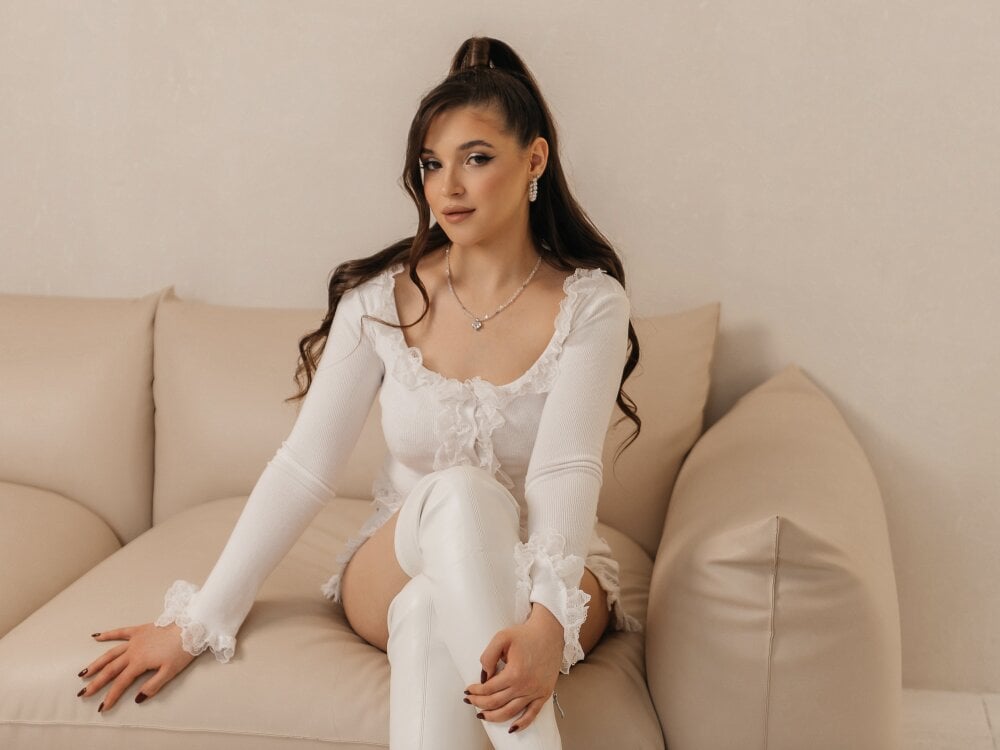 NoraGartner's Offline XXX Chat
