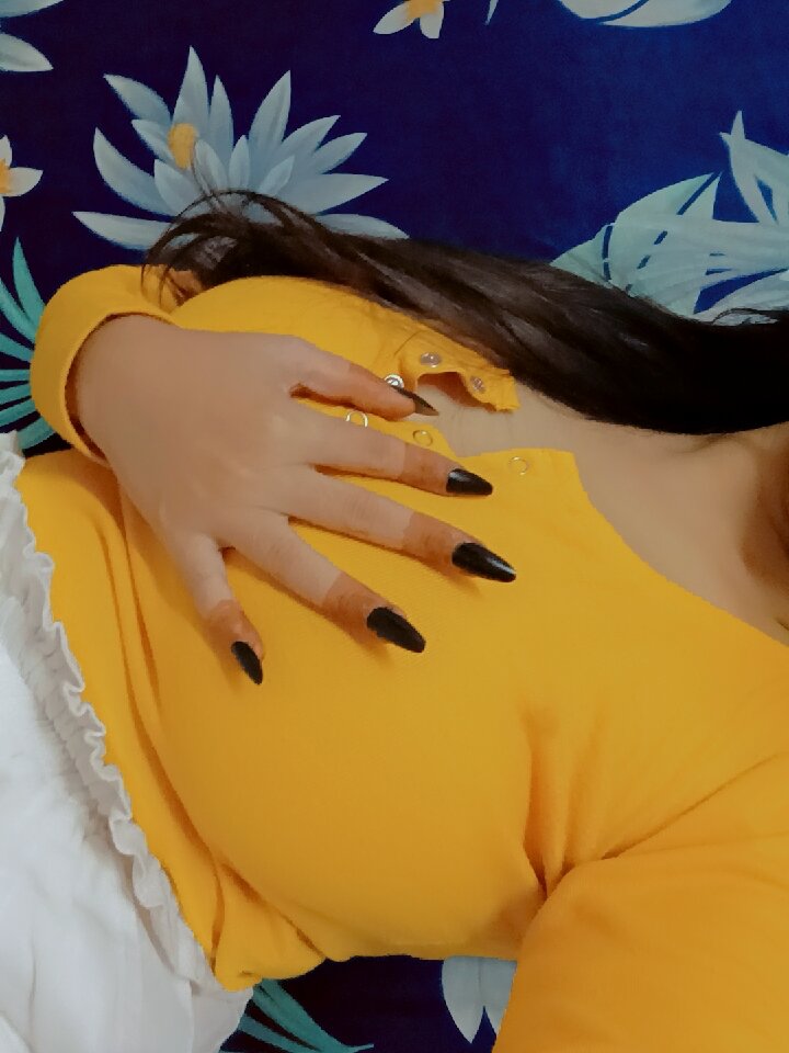 Horny_alisha's Offline XXX Chat