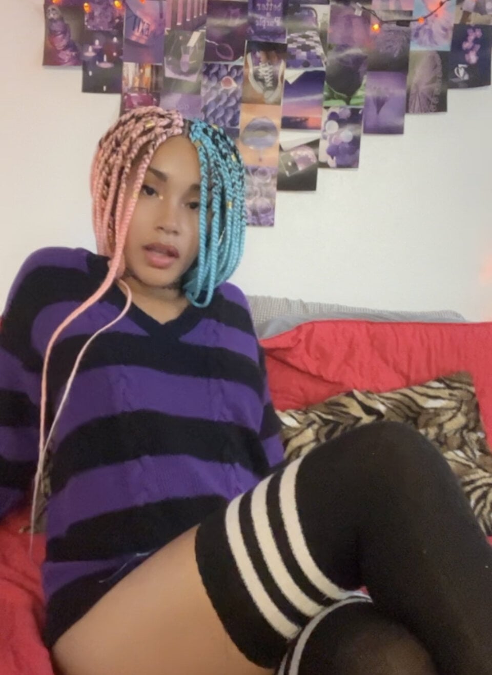 NirvanaDaye 😈 live webcam