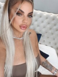 CassieLopez's webcam live show