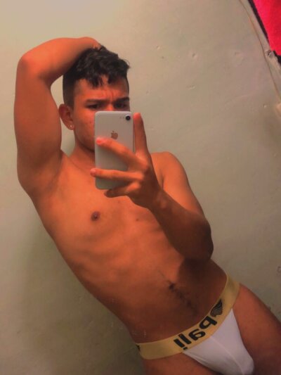 cala_strom from stripchat