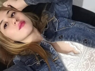 bella_megan_ 🏴 free webcam