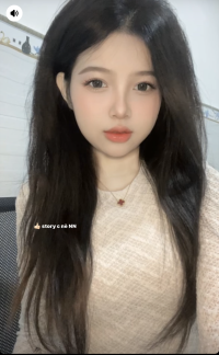 Miinami's webcam live show