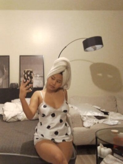 Asianwild_girl