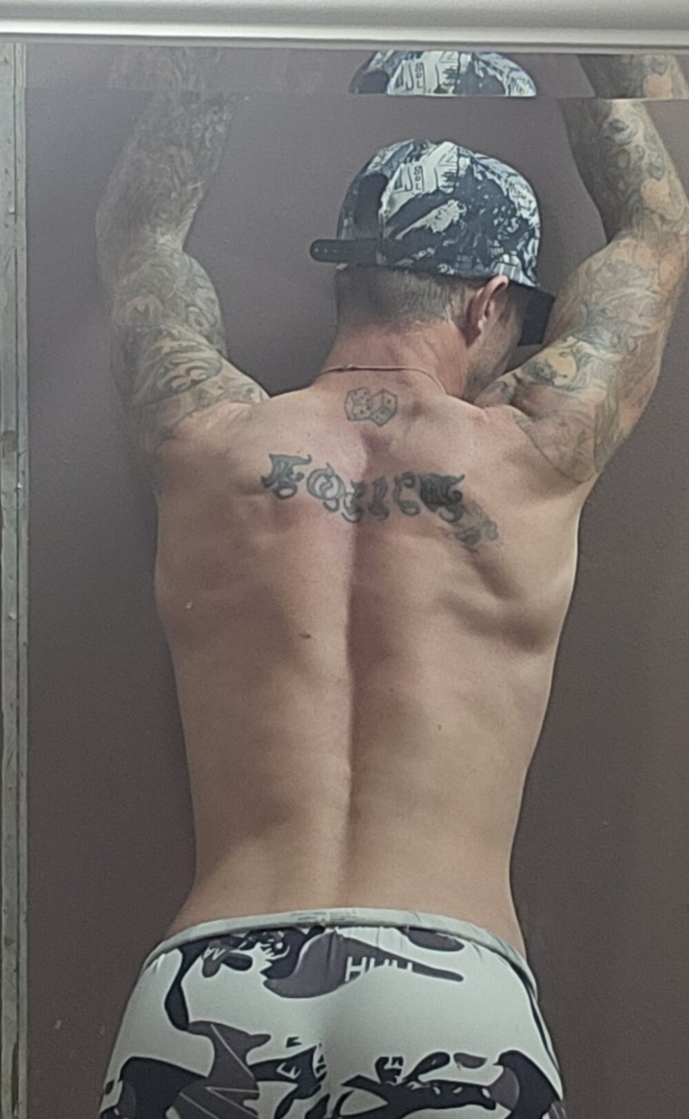 acehole188 from stripchat