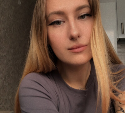 DorisBurke 🤟 nude cam chat