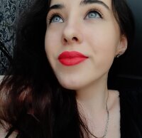 _kira_luna_'s Offline XXX Chat