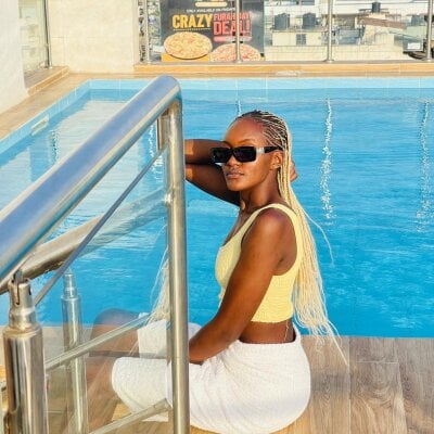 holy_mistress 🍝 free sex cam