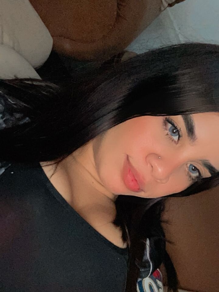 Mila_Scott profile