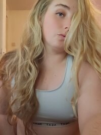 Kirsty1994 Offline Chatraum