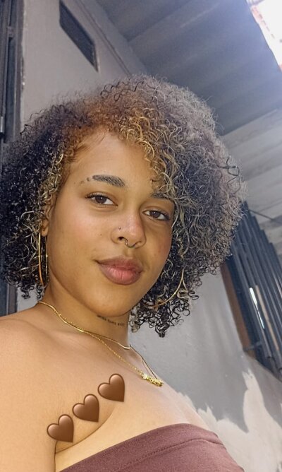 Leyaa_Torress