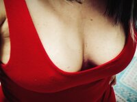 DamaBianca978's Offline XXX Chat