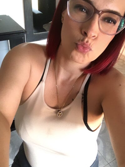 caritovelez on StripChat