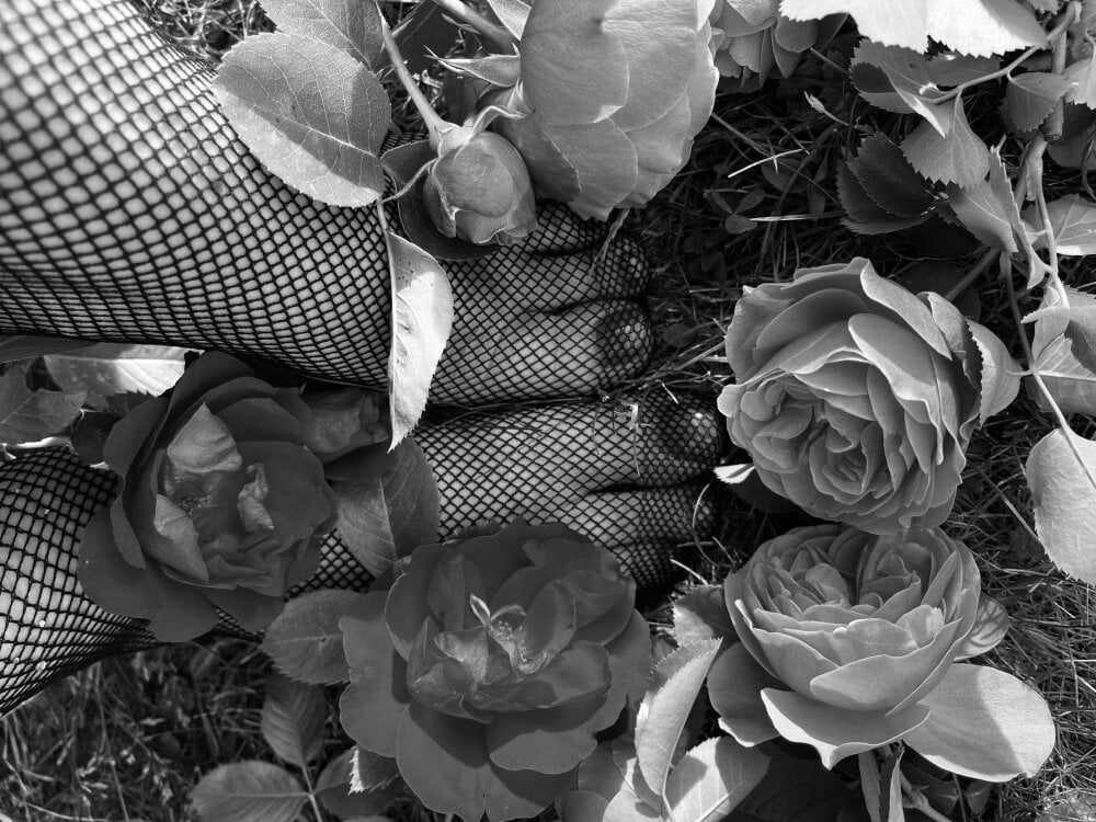 Summer_FeetLOVE profile