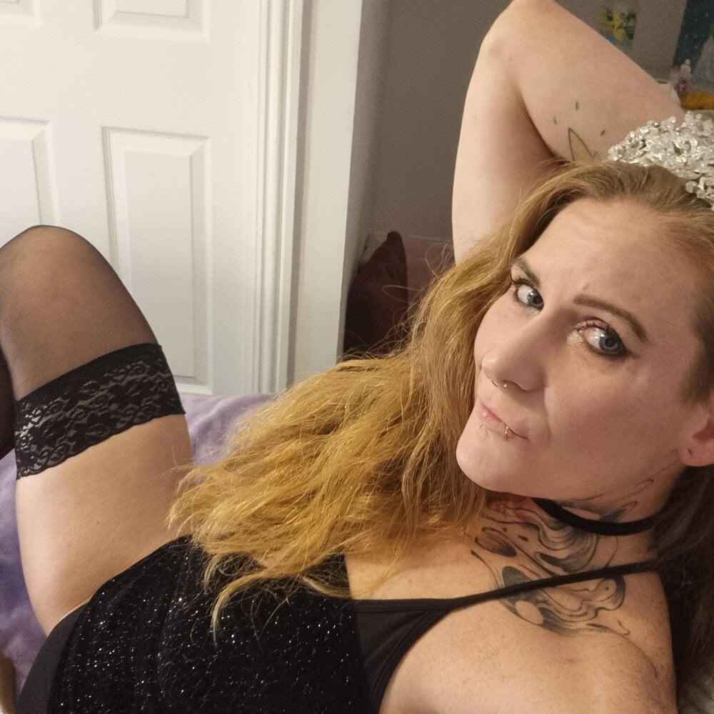 sexcam3d.net princ3ss_maya livesex profile in stockingsnylons cams