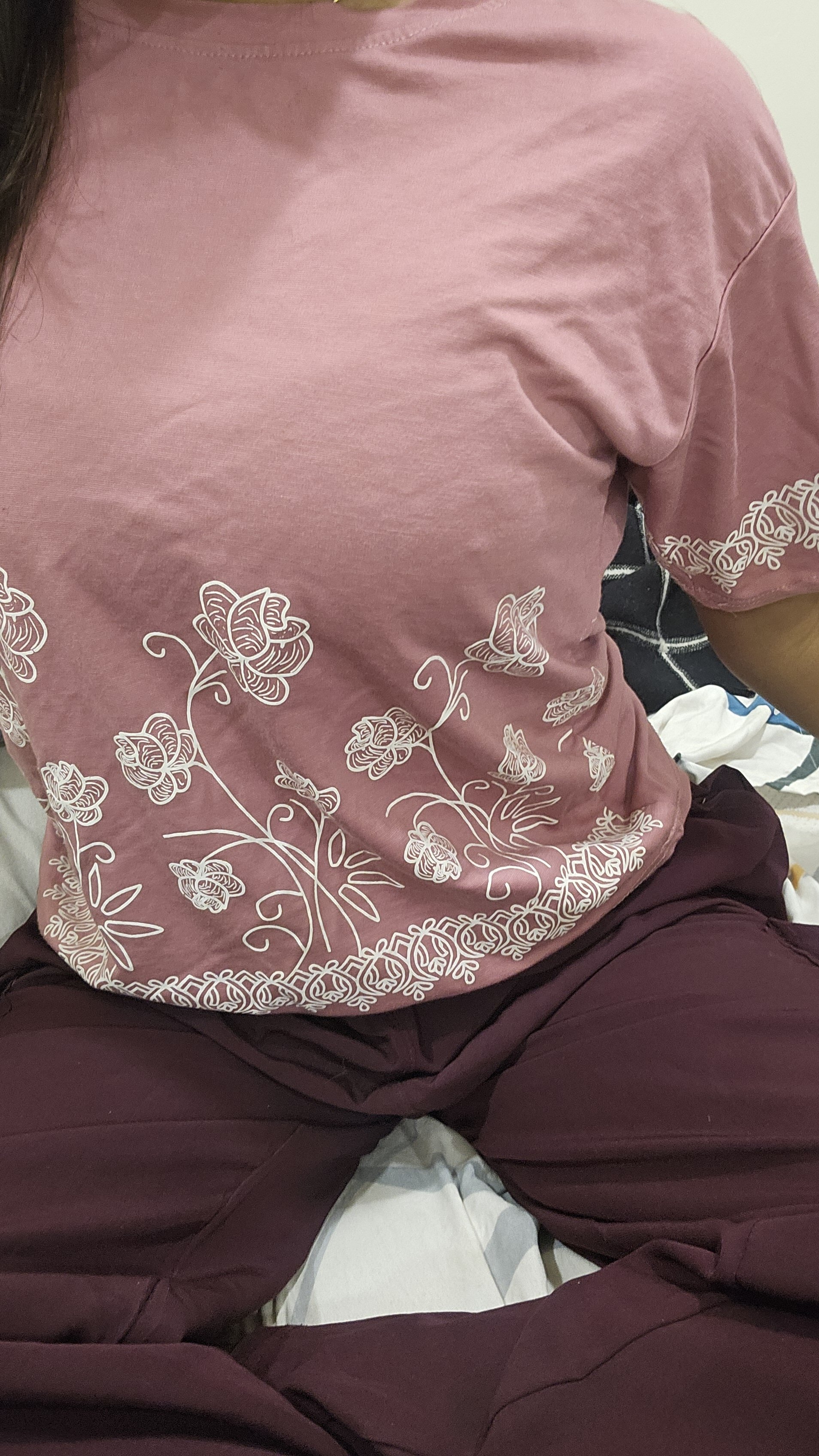 schoolGirl_Mahi
