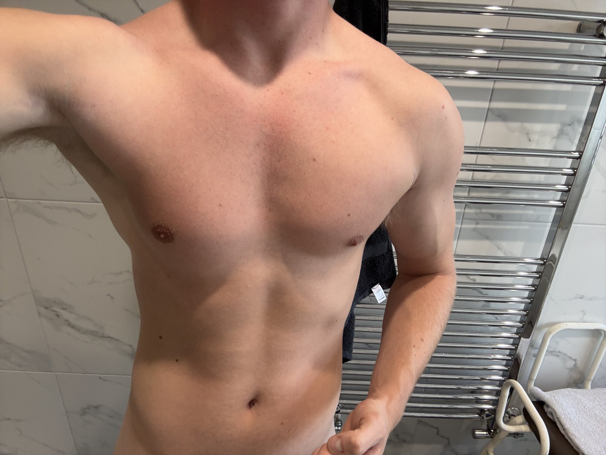 Bigggss007