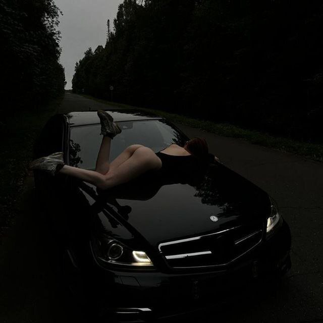 Anora_Mur