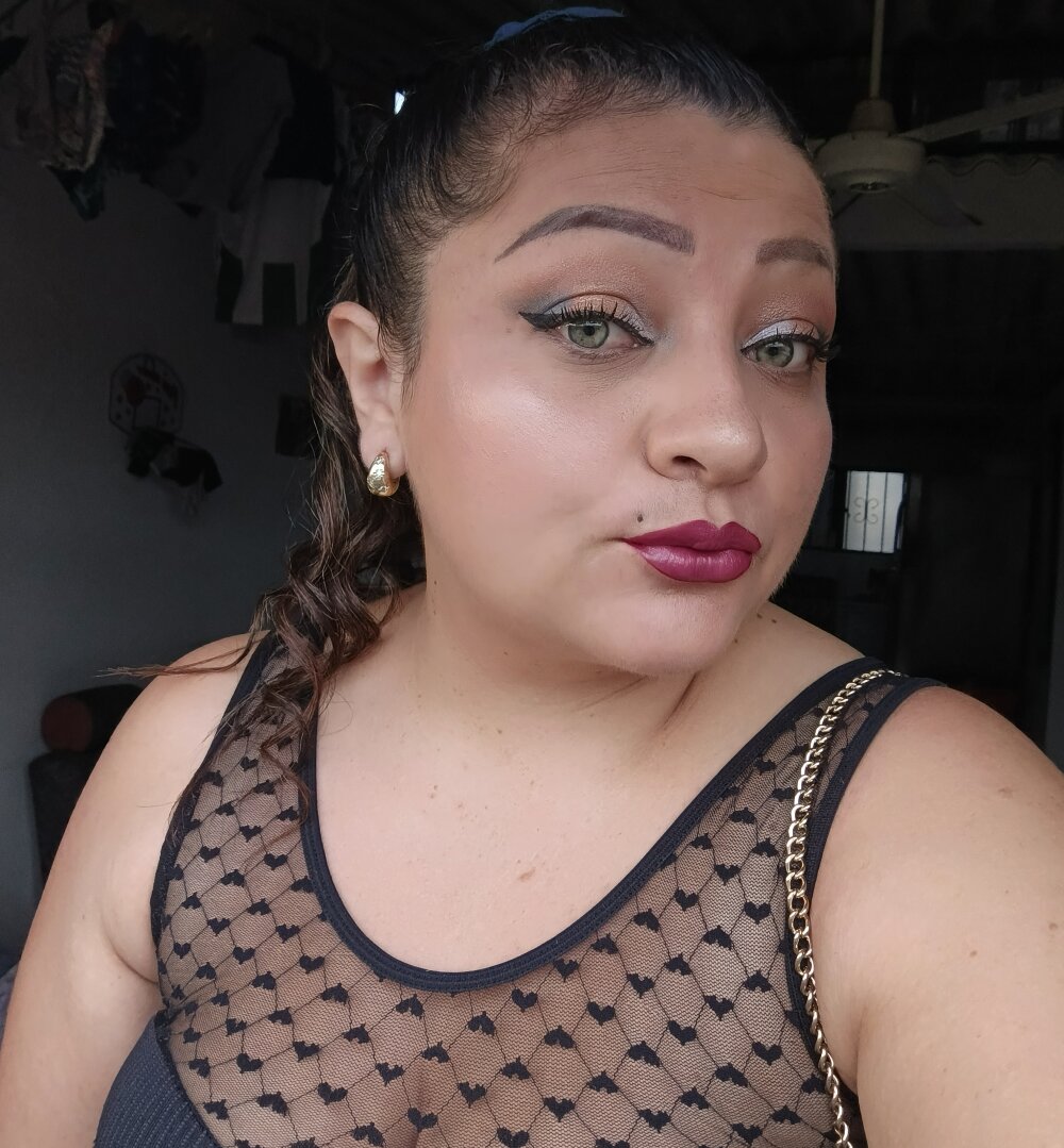 chantal069 from stripchat